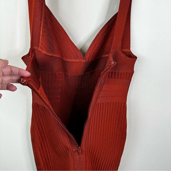 NEW House Of CB London Charmagne Rust Bandage Dress Womens M Ribbed Bodycon - Picture 7 of 11